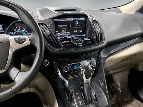 Used 2015 Ford Escape Titanium w/ Equipment Group 301A FWD image 11