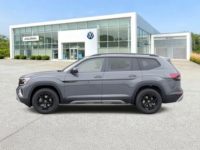 New 2026 Volkswagen Atlas Peak Edition