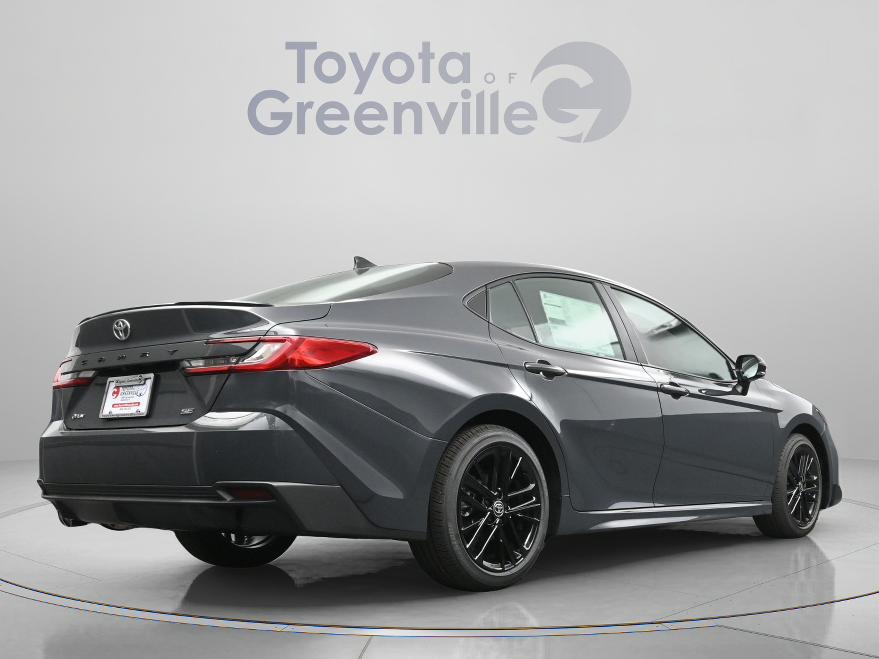 Used 2026 Toyota Camry SE w/ Convenience Package FWD image 14
