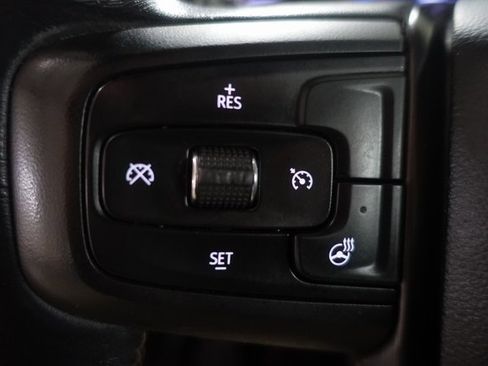 Used 2022 GMC Sierra 1500 AT4 image 13