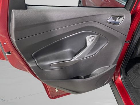 Used 2019 Ford Escape SE AWD/4WD image 15