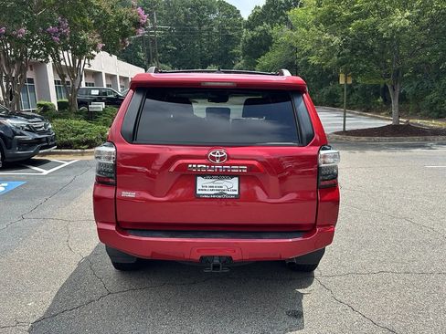 Used 2021 Toyota 4Runner SR5 Premium w/ Moonroof Package image 6