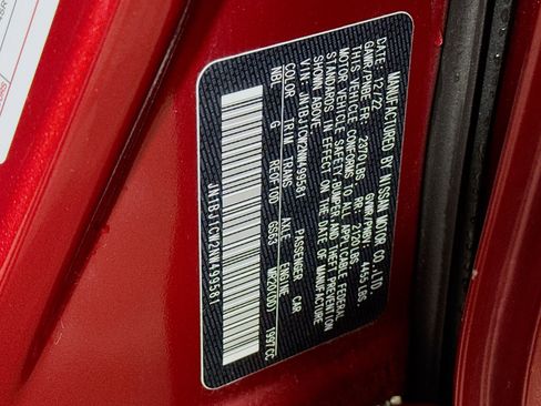 Used 2022 Nissan Rogue Sport SL w/ Premium Package image 32