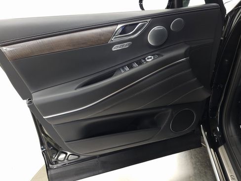 New 2026 Genesis GV80 2.5T Prestige image 10