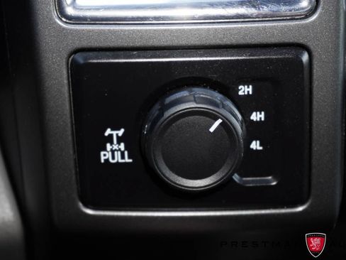 Used 2017 Ford F250 XLT w/ XLT Premium Package AWD/4WD image 42