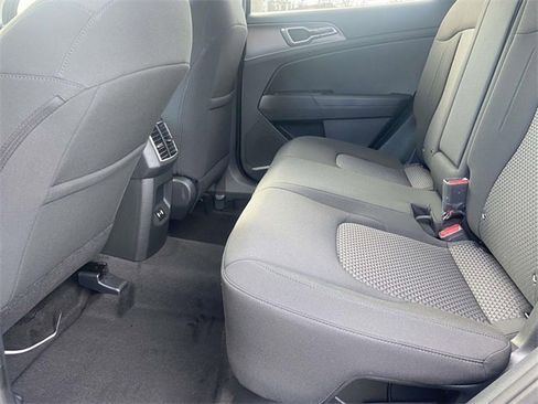 New 2026 Kia Sportage LX image 8