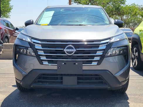 Used 2024 Nissan Rogue S AWD/4WD image 23