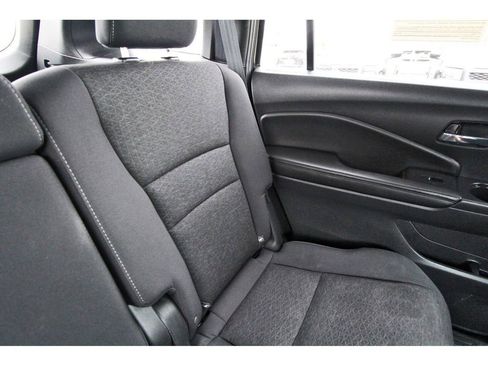 Used 2020 Honda Passport Sport image 12