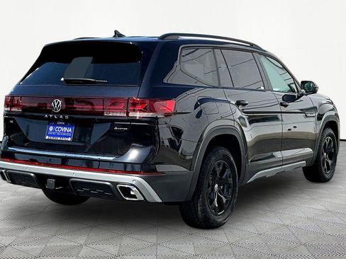 New 2026 Volkswagen Atlas Peak Edition AWD/4WD image 6