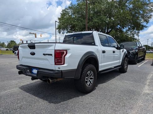 Used 2018 Ford F150 Raptor w/ Equipment Group 801A Mid AWD/4WD image 4