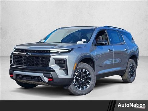 New 2026 Chevrolet Traverse Z71 w/ Enhanced Driving Package AWD/4WD image 1