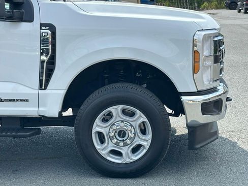 Used 2025 Ford F250 XLT AWD/4WD image 40