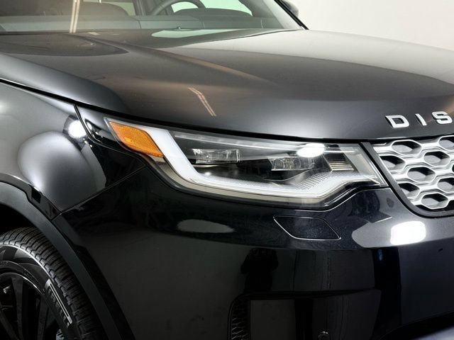 Used 2026 Land Rover Discovery S AWD/4WD image 15