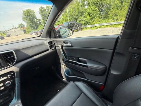 Used 2021 Kia Sportage S w/ S AWD Premium Package image 12