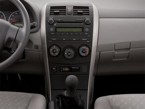 Used 2010 Toyota Corolla LE w/ LE EVP Pkg #1 FWD image 10