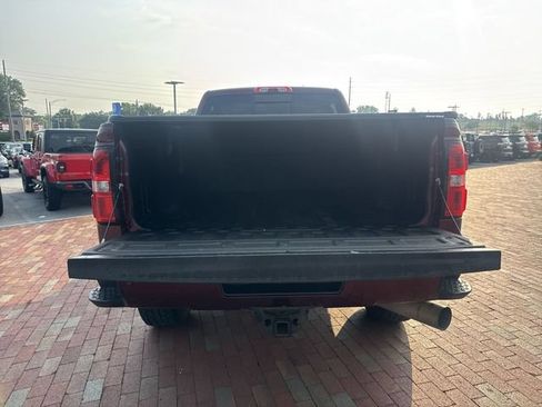 Used 2016 GMC Sierra 2500 Denali w/ Duramax Plus Package AWD/4WD image 29