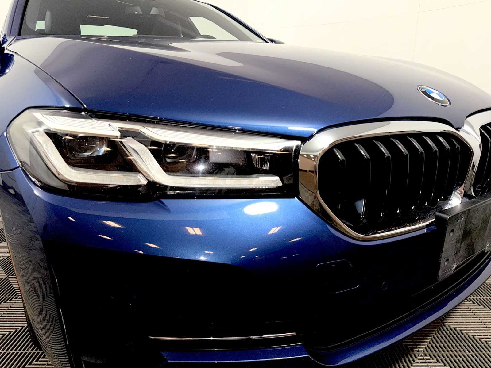 Used 2023 BMW 530i xDrive w/ Convenience Package AWD/4WD image 25