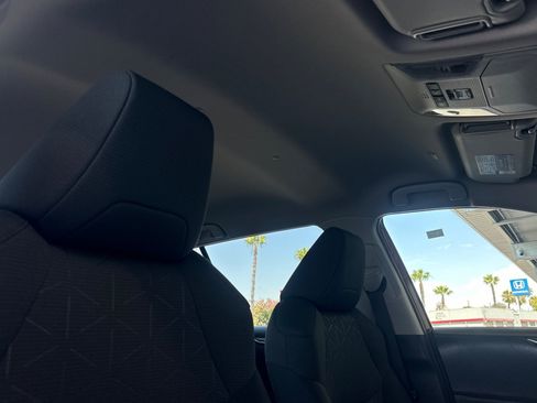 Certified 2023 Toyota RAV4 XLE FWD image 16