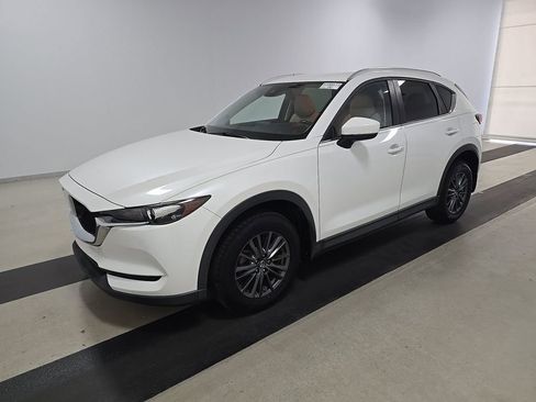 Used 2019 MAZDA CX-5 Touring FWD image 2