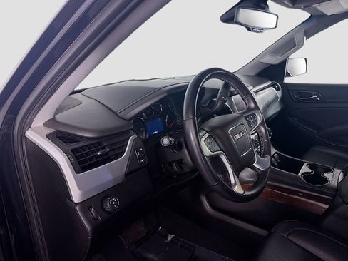 Used 2019 GMC Yukon SLE w/ SLE Value Package image 22