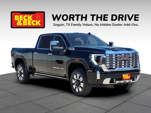 New 2026 GMC Sierra 2500 Denali w/ Denali Reserve Package image 3