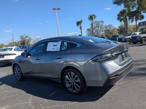New 2026 Nissan Sentra SL w/ Floor Mat Package image 28