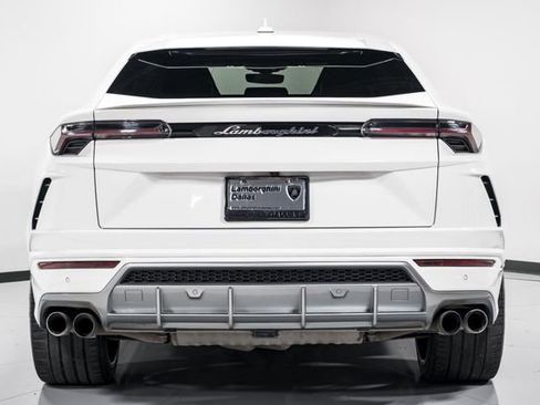 Used 2022 Lamborghini Urus image 4