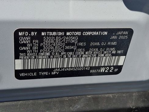 Used 2025 Mitsubishi Outlander SE AWD/4WD image 27