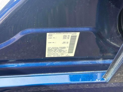 Used 2023 Nissan Leaf S image 15