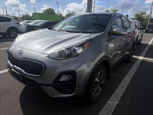 Used 2022 Kia Sportage LX image 6