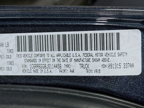 Used 2018 RAM 1500 Classic SLT RWD image 39