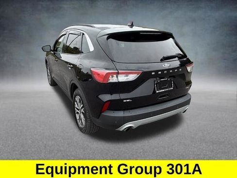 Certified 2021 Ford Escape SEL AWD/4WD image 3