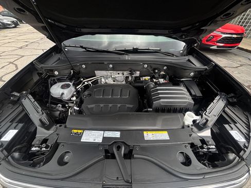Used 2026 Volkswagen Atlas SE FWD image 34