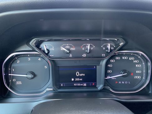 Used 2021 GMC Sierra 3500 SLT w/ SLT Convenience Package AWD/4WD image 20