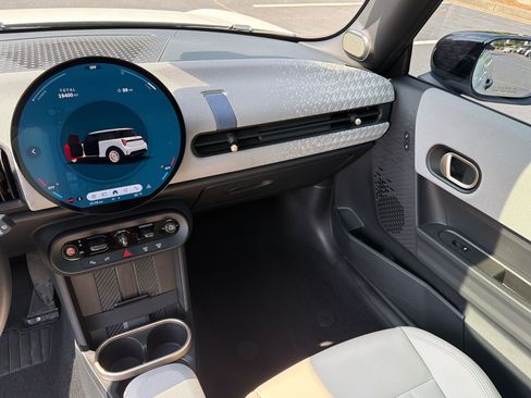 Used 2025 MINI Cooper S FWD image 26