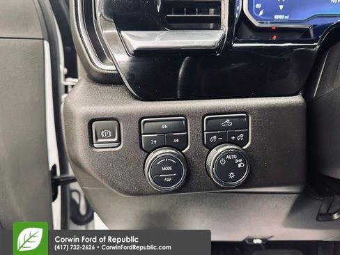 Used 2024 Chevrolet Silverado 2500 LT image 33