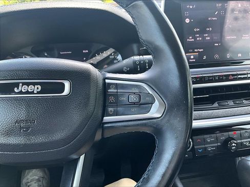 Used 2022 Jeep Compass Latitude w/ Convenience Group AWD/4WD image 15