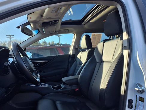 Certified 2022 Subaru Outback Limited image 7