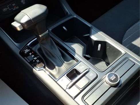 Used 2025 Kia K5 LXS image 11