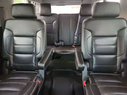 Used 2015 GMC Yukon XL Denali w/ Touring Package AWD/4WD image 14