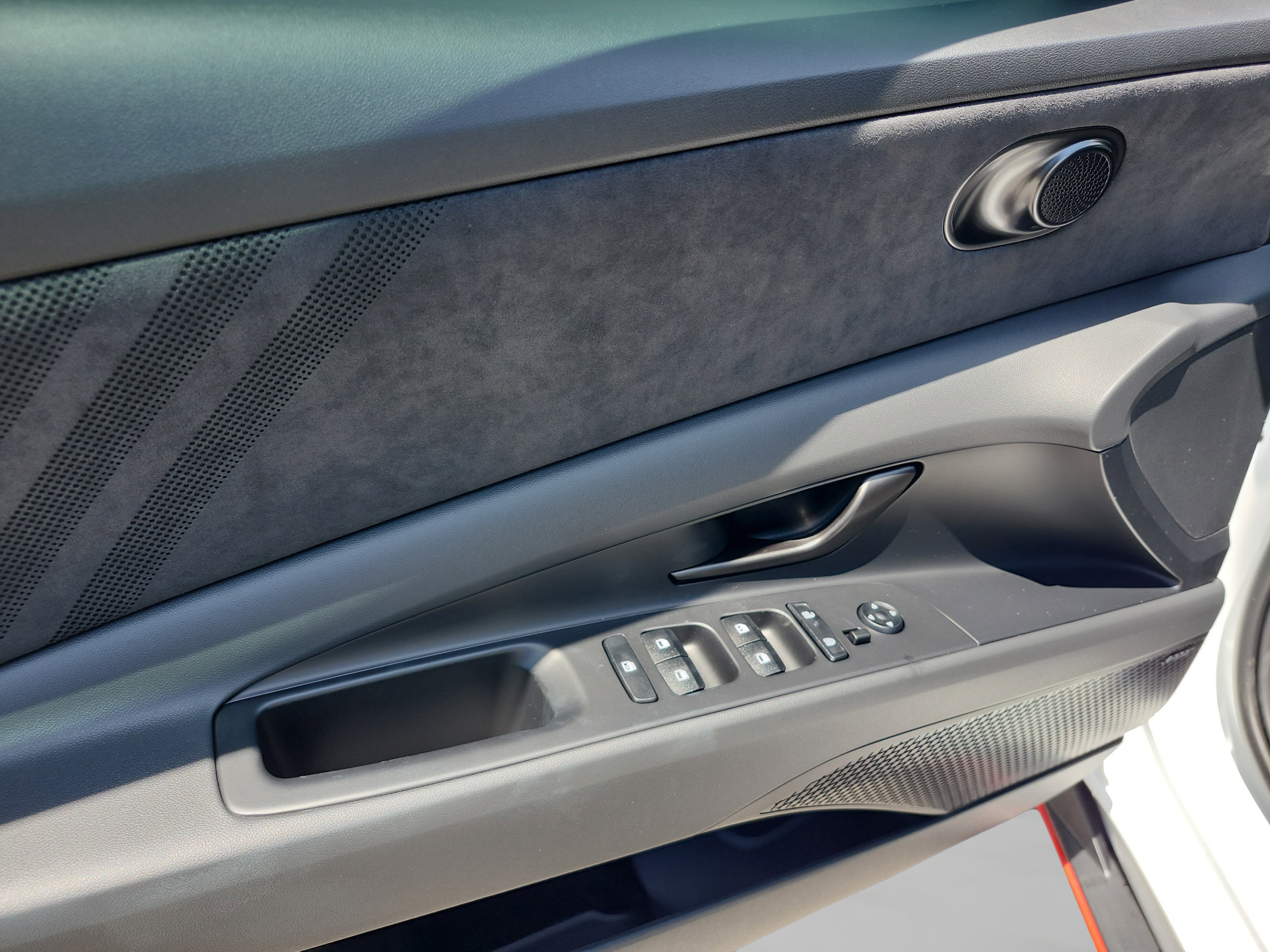 Certified 2026 Hyundai Elantra N FWD image 15