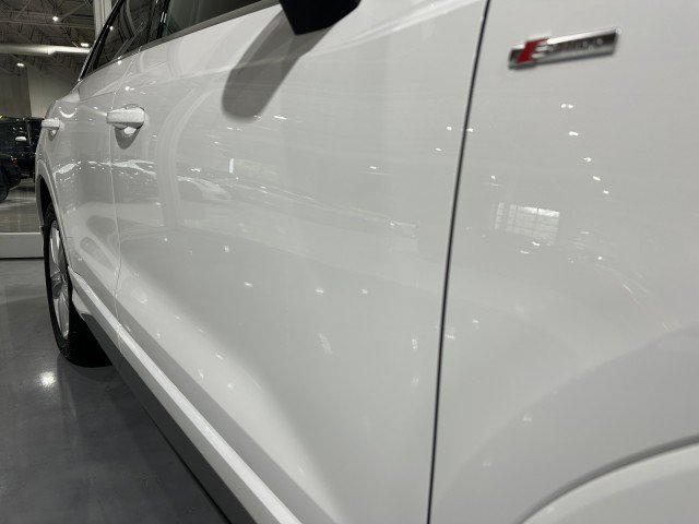 Used 2022 Audi Q3 2.0T Premium AWD/4WD image 16