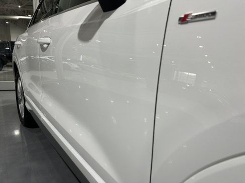 Used 2022 Audi Q3 2.0T Premium AWD/4WD image 16