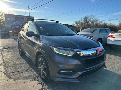Used 2019 Honda HR-V Touring image 11