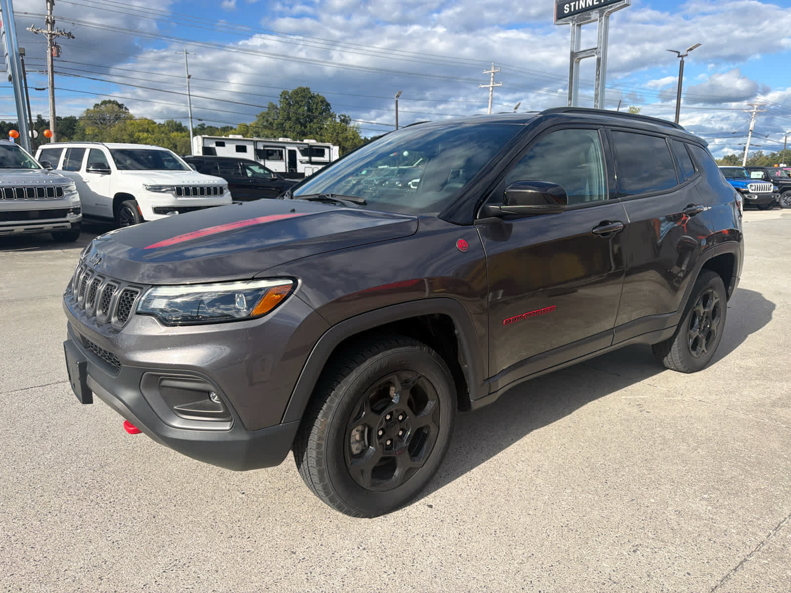 Used 2024 Jeep Compass Trailhawk w/ Trailhawk Elite Group AWD/4WD image 1