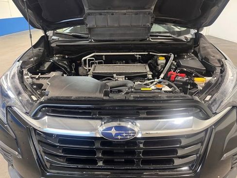 Used 2024 Subaru Ascent Premium image 9