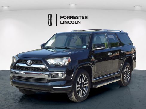 Used 2015 Toyota 4Runner Limited AWD/4WD image 7