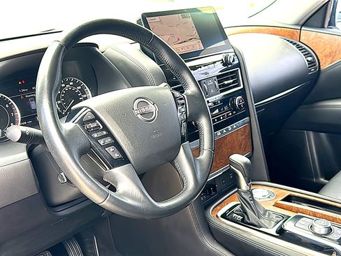 Used 2022 Nissan Armada SL RWD image 12