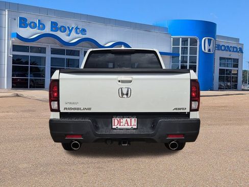 Certified 2022 Honda Ridgeline RTL image 6