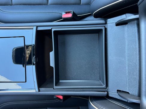 Certified 2025 Chevrolet Traverse High Country w/ LPO, Floor Liner Package image 32